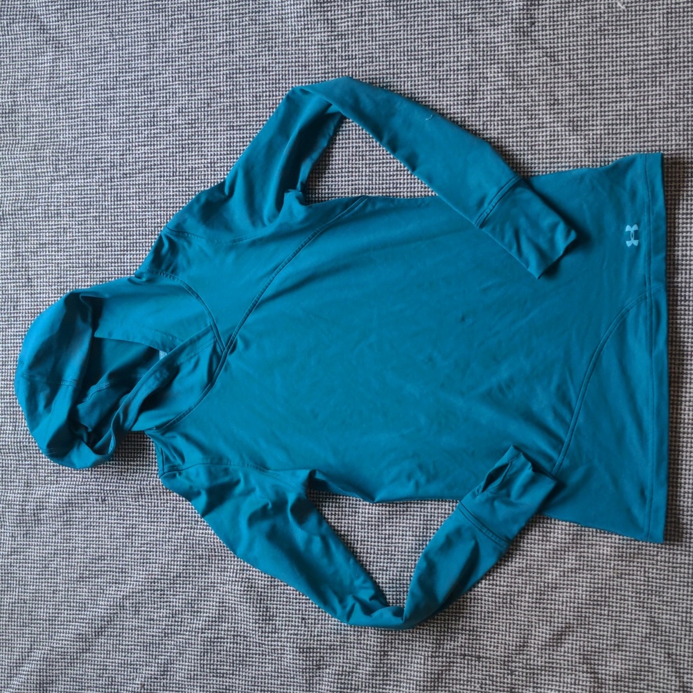 Under Armour Cold Gear hoodie